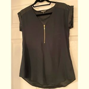 XS Express black zipper blouse